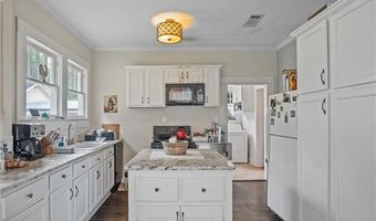1706 BRYN MAWR St, Alexandria, LA 71301