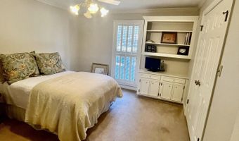 504 Holmes St, Belzoni, MS 39038