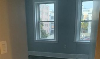 1418 NEWTON St NW, Washington, DC 20010