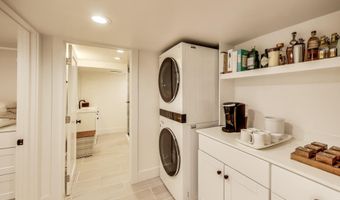 7807 GLENBROOK Rd, Bethesda, MD 20814