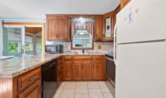 103 Emily Ln, Bristol, CT 06010