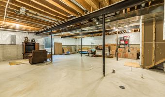 1466 St James Blvd, Ann Arbor, MI 48108