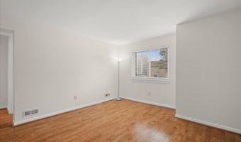 8908 BATTERY Pl #5, Bethesda, MD 20814
