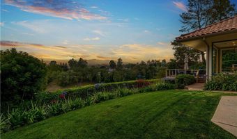 1525 Ramona Dr, Camarillo, CA 93010