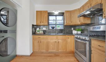 1821 Grand St, Alameda, CA 94501