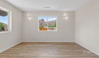 445 W Academy Ave, Colorado City, AZ 85021