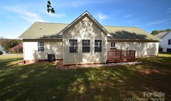 2702 Plantation Way, Albemarle, NC 28001