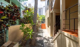 436 Namahana St, Honolulu, HI 96815