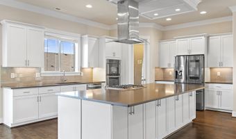 16649 SW FRIENDLY Ln, Beaverton, OR 97007