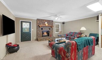 220 Benefield Dr, Attalla, AL 35954