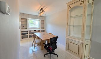9 ELNA Ct, Bayonne, NJ 07002