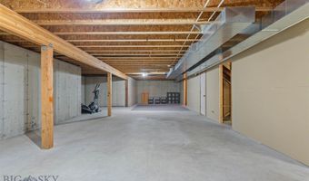 87 Clinton Ln, Belgrade, MT 59714