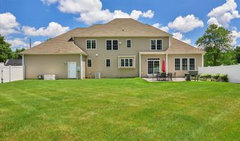 4 Aspenwood, Avon, CT 06001