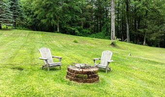 156 Sherwood Cir, Brattleboro, VT 05301