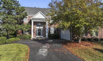 601 Woods Creek Ln, Algonquin, IL 60102