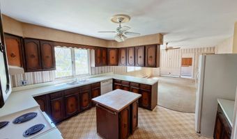 1 Hunting Ridge Rd, Brookfield, CT 06804