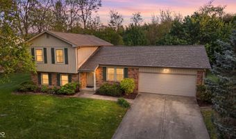 8768 Meadowridge Ln, Indianapolis, IN 46217