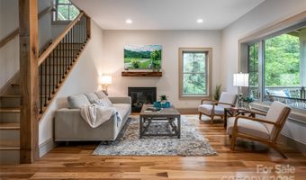 135 Spooks Branch Rd, Asheville, NC 28804
