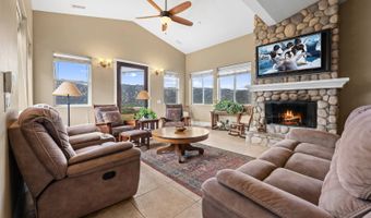 42292 Tenaja Truck Trl, Fallbrook, CA 92028