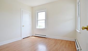 135 LORD Ave 2, Bayonne, NJ 07002