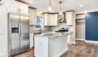 239 Mauran Ave, East Providence, RI 02914