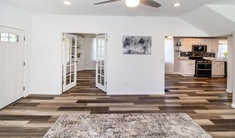 608 N Main St, Bicknell, IN 47512