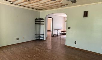 135 S Steer St, Addison, MI 49220