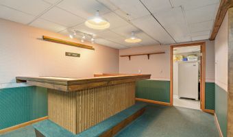 1045 Helen Dr, Algonquin, IL 60102