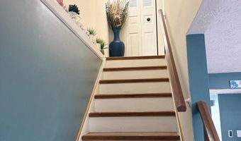 8301 BROCKHAM Dr, Alexandria, VA 22309