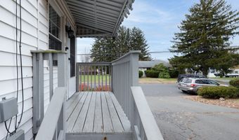 3 Sandra St, Bristol, CT 06010