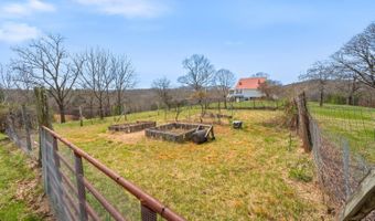 712 Cherry Hill Rd, Amherst, VA 24521