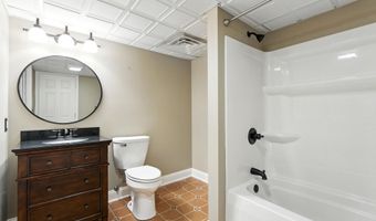 3046 Hawthorne St, Athens, TN 37303