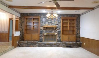 5624 N Mueller Ave, Bethany, OK 73008