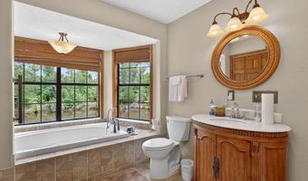 13696 NW Shuman Ferry Rd, Altha, FL 32421