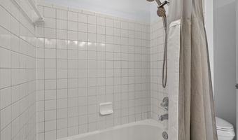 6607 THACKWELL Way 2203, Alexandria, VA 22315