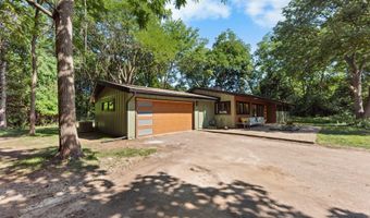 3446 Charing Cross Rd, Ann Arbor, MI 48108