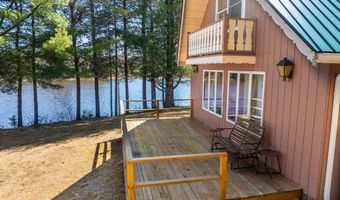 36 Lamb Farm Rd, Baileyville, ME 04694