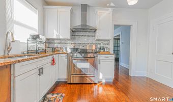 1210 Laurel Ave, Bridgeport, CT 06604