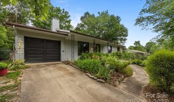 20 Summit Dr, Arden, NC 28704