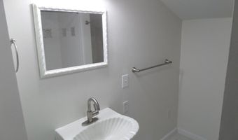 7682 Kershaw Rd, Arapahoe, NC 28510