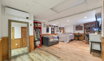 8 W Gate Dr, Bow, NH 03304