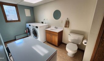 2903 Vancouver Ln, Bismarck, ND 58503