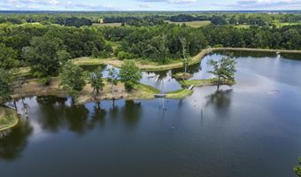 774 Davis Rd, Benton, MS 39039