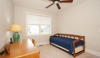 57 Blackstone Dr, Raymond, NH 03077