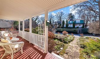 62 Annandale Ave, Asheville, NC 28801