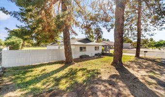 2029 W SHAWNEE Dr, Chandler, AZ 85224
