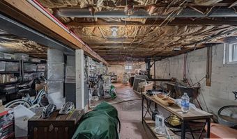 171 N 8th St, Ashton, ID 83420