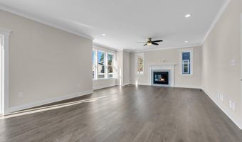 1 Potters Ct, Bayville, NJ 08721