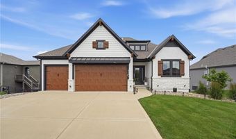 4261 Lakeshore Dr, Basehor, KS 66007
