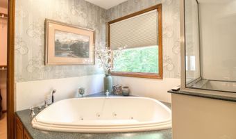 7025 Stonington Rd, Anderson Twp., OH 45230